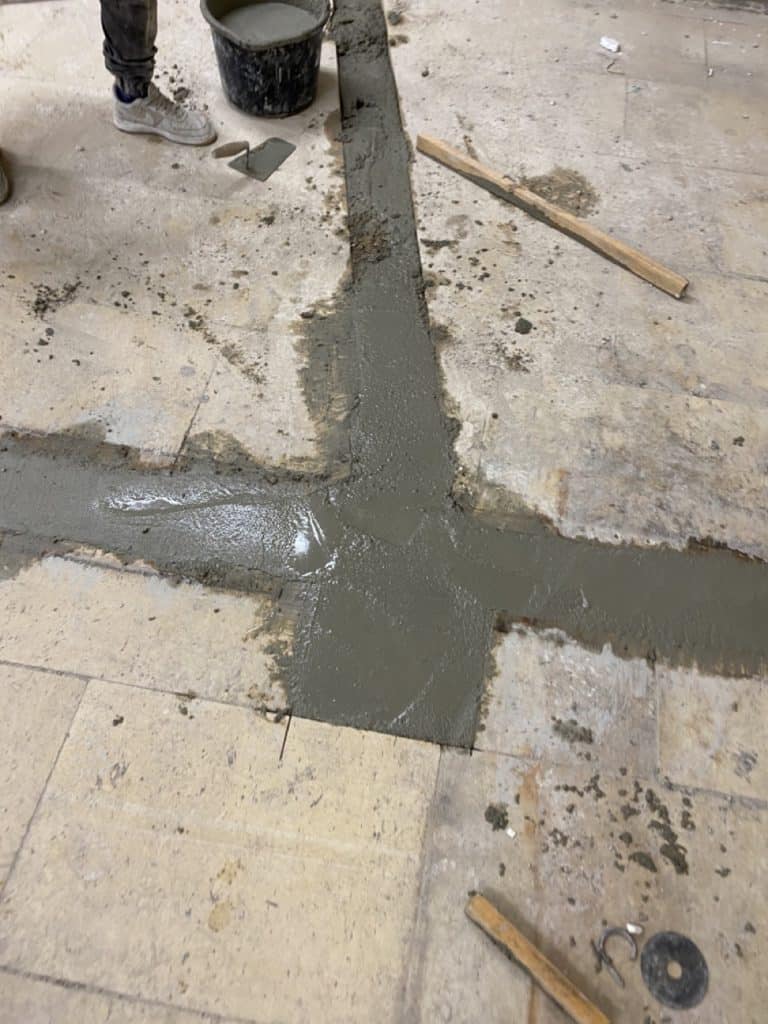 hrube-stavby-podlaha-betonovanie-odpad